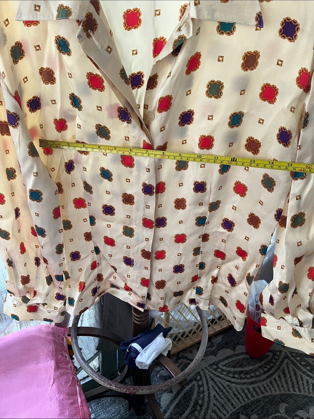 100% silk button up blouse - Picture 7 of 8